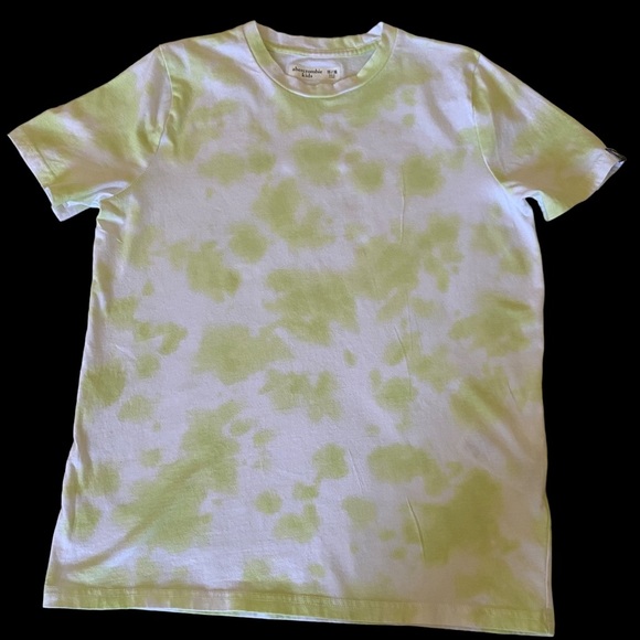 ABERCROMBIE & FITCH BOYS TSHIRT PATTERN PRINT LIME GREEN & WHITE 15/16 NWOT - Picture 1 of 15